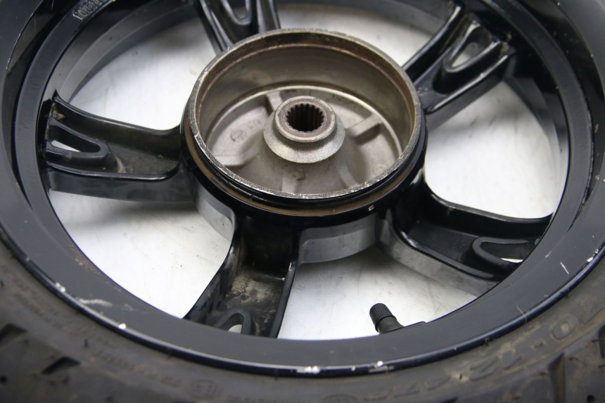 photo de LLANTA TRASERA PEUGEOT KISBEE 2T 50 (2010 - 2017)