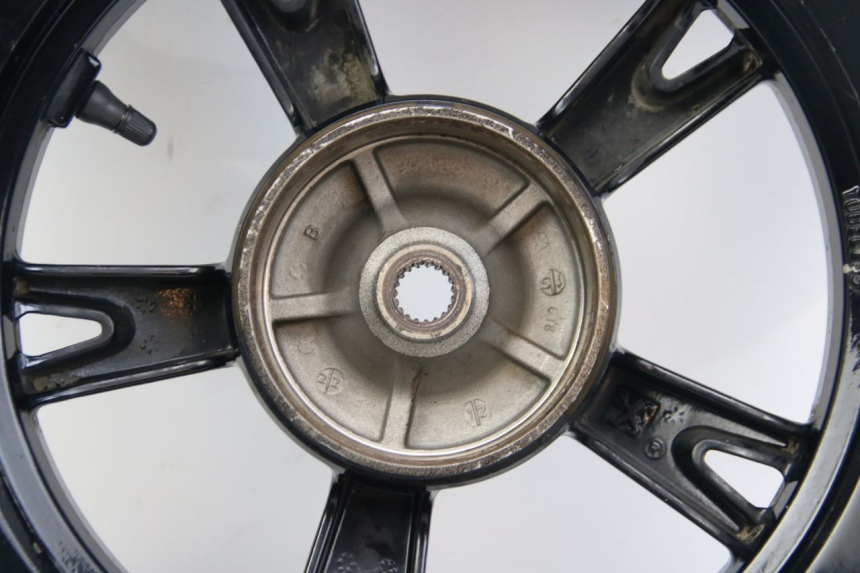 photo de LLANTA TRASERA PEUGEOT KISBEE 2T 50 (2010 - 2017)