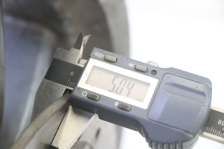 photo de LLANTA TRASERA PIAGGIO MP3 RL 250 (2007 - 2010) - Vista general del producto