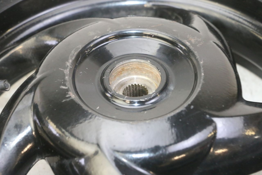 photo de LLANTA TRASERA PIAGGIO NEW TYPHOON 50 (2010 - 2017)