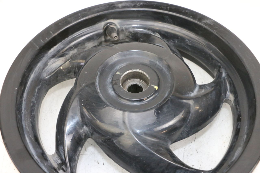 photo de LLANTA TRASERA PIAGGIO NEW TYPHOON 50 (2018 - 2021) - Otra vista del artículo