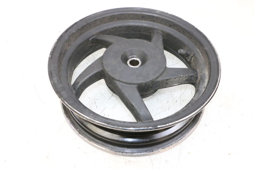 photo de LLANTA TRASERA SYM ORBIT 2 4T 50 (2008 - 2017) - Enfoque en la estructura