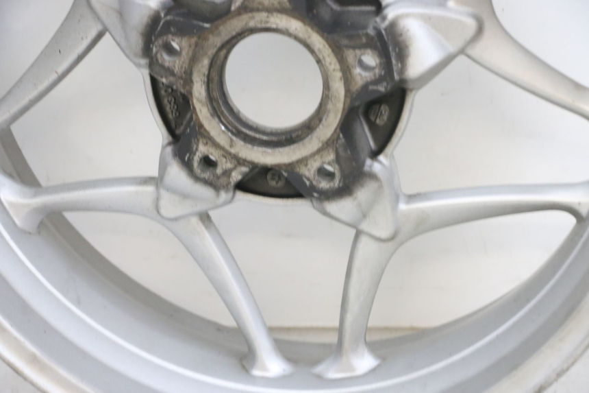 photo de LLANTA TRASERA BMW R RT ABS 1200 (2010 - 2014) - Inspección visual detallada