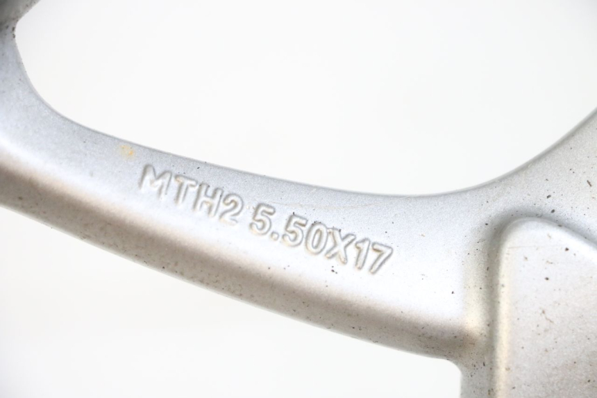 photo de LLANTA TRASERA BMW R RT ABS 1200 (2010 - 2014) - Primer plano técnico