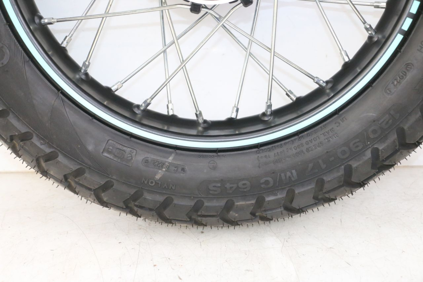 photo de LLANTA TRASERA ROYAL ENFIELD SCRAM 411 (2022 - 2024)