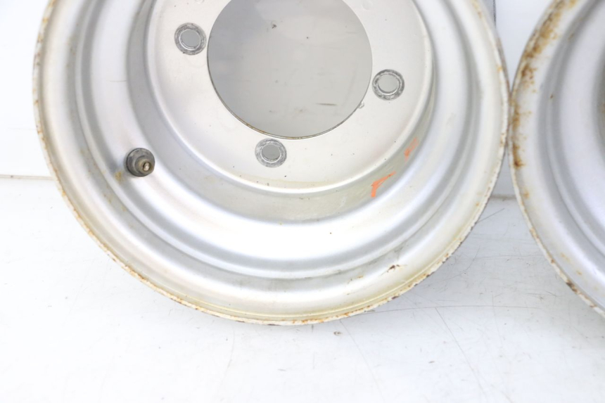 photo de LLANTA TRASERA HYTRACK S 150 (2003 - 2011)