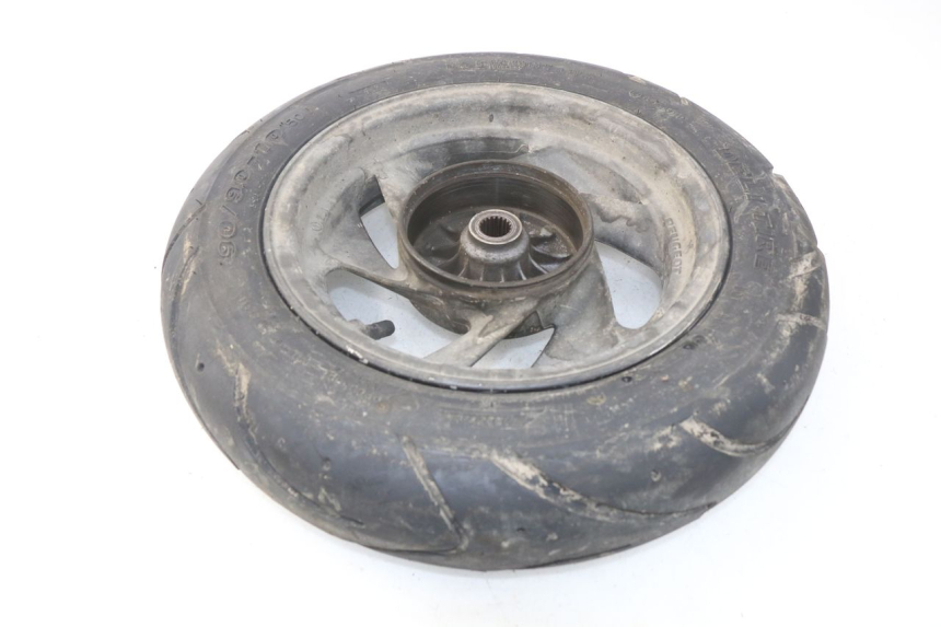 photo de LLANTA TRASERA PEUGEOT SV 80 (1993 - 1997)