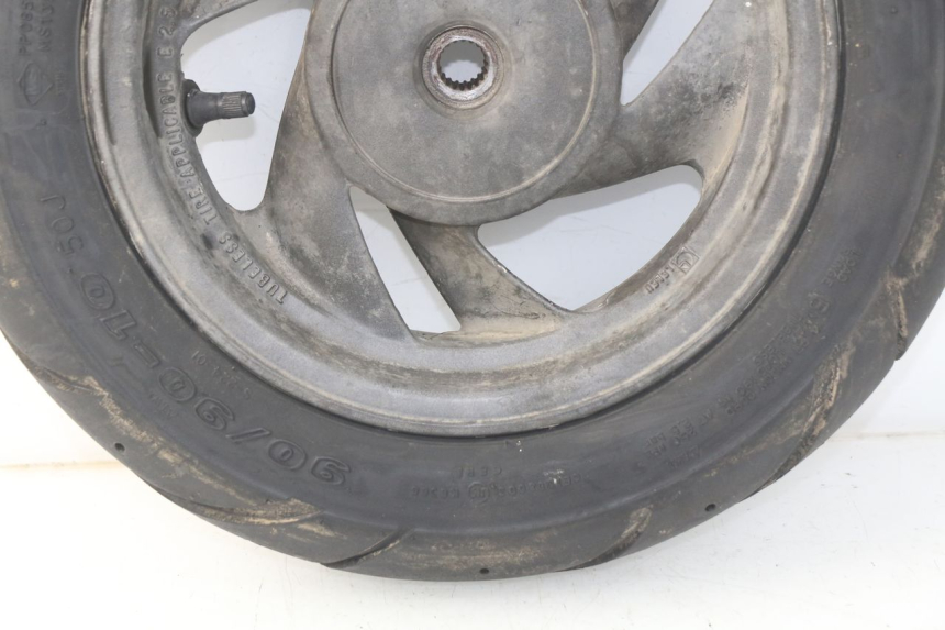 photo de LLANTA TRASERA PEUGEOT SV 80 (1993 - 1997)