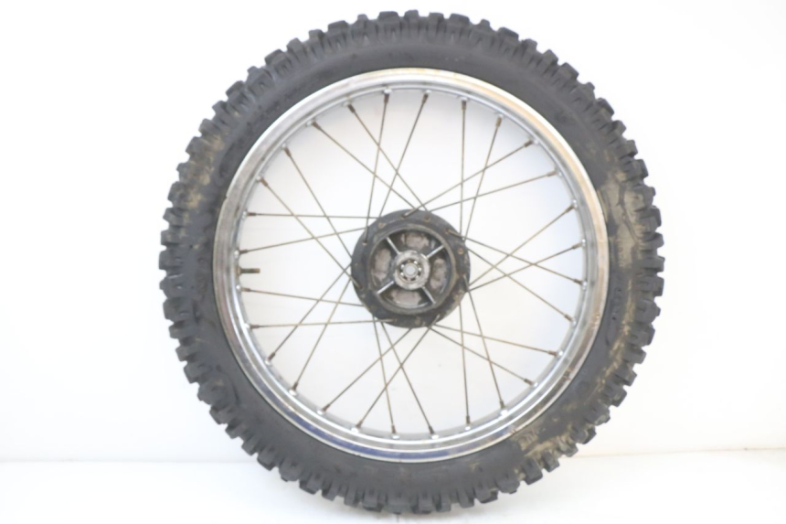 photo de LLANTA TRASERA SUZUKI TS X 80 (1984 - 1988)