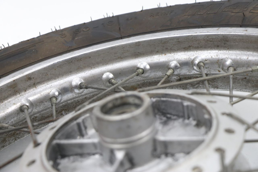 photo de LLANTA TRASERA SUZUKI TU X TUX VOLTY 125 (1999 - 2001) - Foto de producto adicional