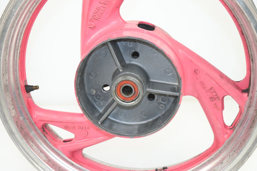 photo de LLANTA TRASERA YAMAHA TDM 3VD 850 (1991 - 1995)