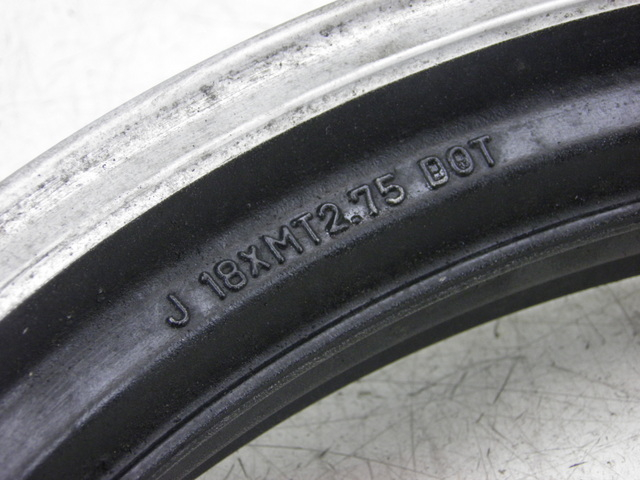 photo de LLANTA TRASERA YAMAHA XJ F 900 (1983 - 1994)