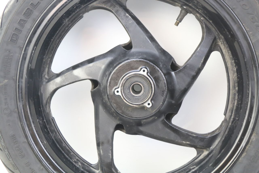 photo de LLANTA TRASERA YAMAHA XP T-MAX TMAX ABS 500 (2004 - 2007)