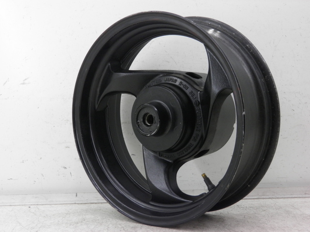 photo de LLANTA TRASERA YAMAHA XP T-MAX TMAX ABS 500 (2000 - 2003)