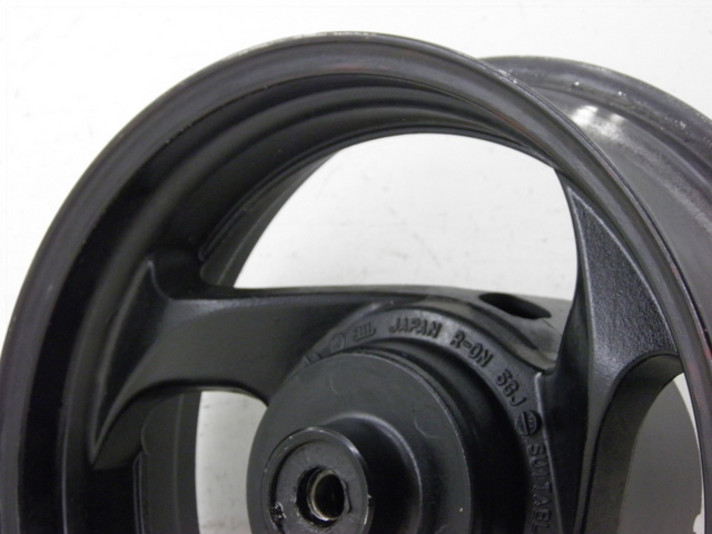 photo de LLANTA TRASERA YAMAHA XP T-MAX TMAX ABS 500 (2000 - 2003)
