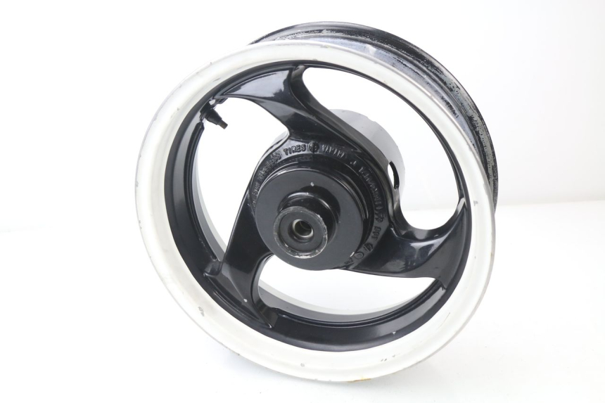 photo de LLANTA TRASERA YAMAHA XP T-MAX TMAX ABS 500 (2000 - 2003)