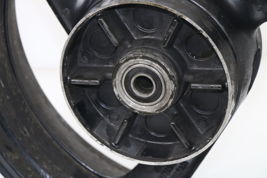 photo de LLANTA TRASERA YAMAHA YZF R THUNDERCAT 600 (1999 - 2003)
