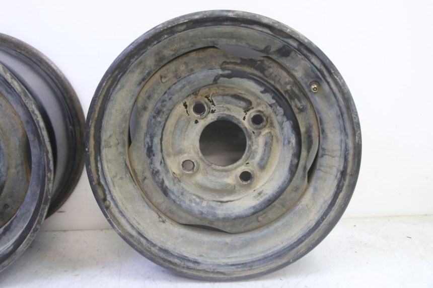 photo de LLANTA TRASERA YAMAHA YFM GRIZZLY 550 (2008 - 2015)