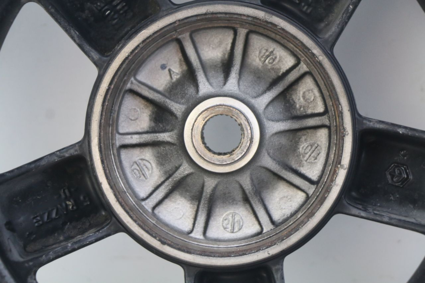 photo de LLANTA TRASERA PIAGGIO ZIP 4T 50 (2018 - 2020)