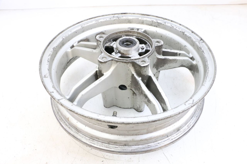 photo de LLANTA DELANTERA  SUZUKI BURGMAN EXECUTIVE ABS 650 (2006 - 2012) - Detalles de los puntos de fijación