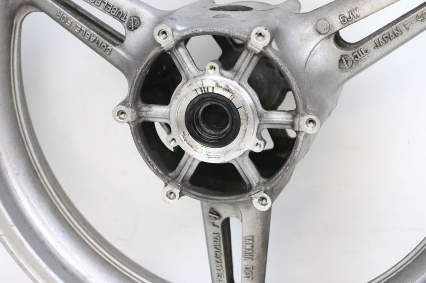 photo de LLANTA DELANTERA YAMAHA FJR ABS 1300 (2006 - 2012) - Zoom sobre los componentes