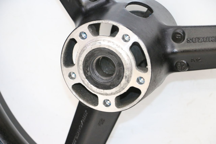 photo de LLANTA DELANTERA  SUZUKI GSXR GSX-R 1000 (2003 - 2004) - Características distintivas
