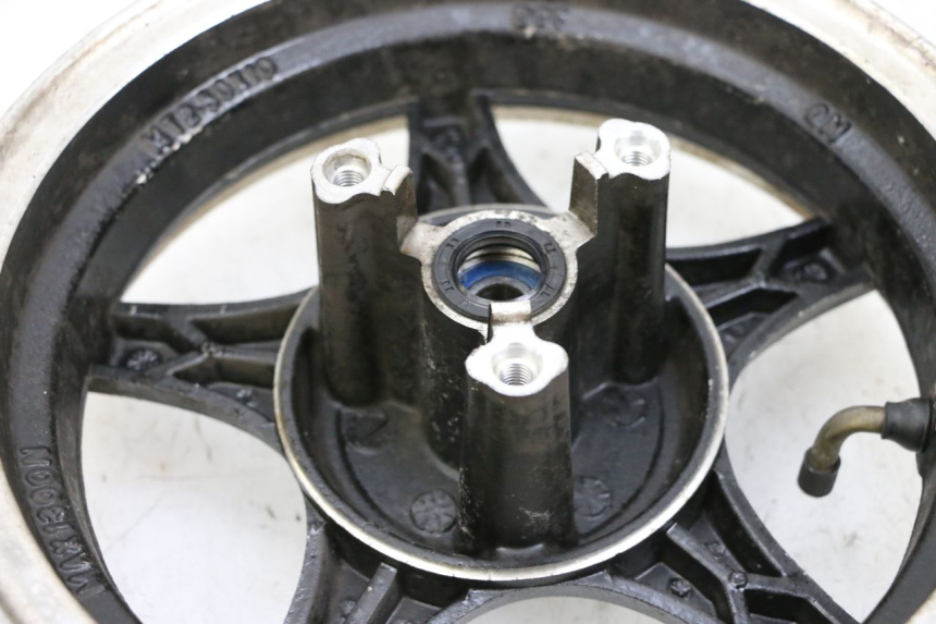 photo de LLANTA DELANTERA  EUROCKA GTR 50 (2018 - 2021) - Primer plano de alta resolución