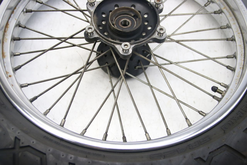 photo de LLANTA DELANTERA HYOSUNG RT KARION 125 (2003 - 2007)