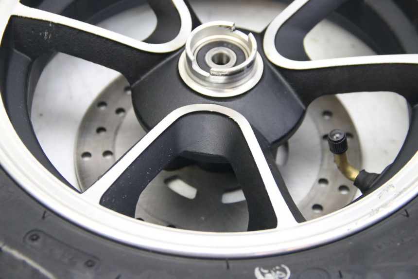 photo de LLANTA DELANTERA JM MOTORS GT LINE 4T 50 (2021 - 2023)