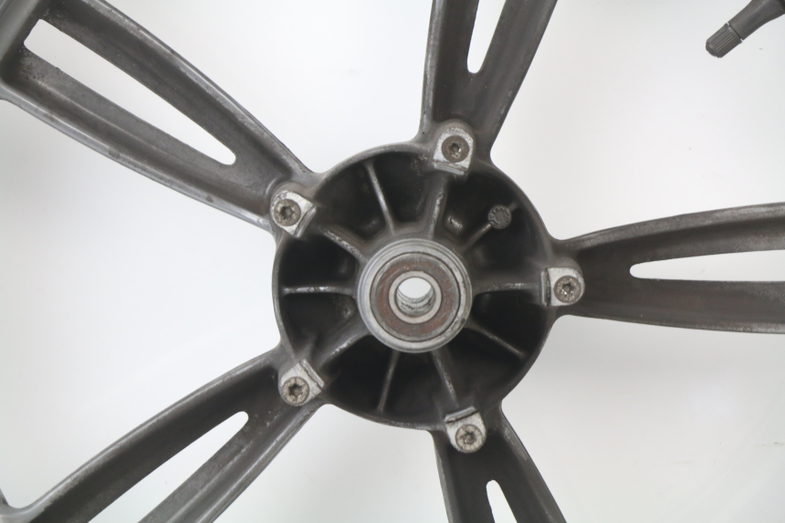 photo de LLANTA DELANTERA  PEUGEOT LOOXOR 125 (2002 - 2006) - Estado de la superficie y material