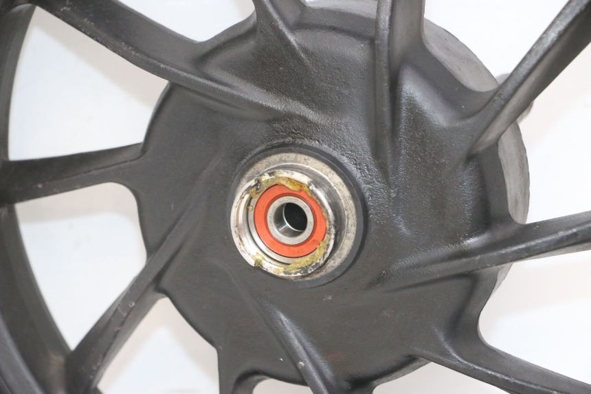 photo de LLANTA DELANTERA  KYMCO LIKE 4T 50 (2019 - 2025) - Primer plano de alta resolución