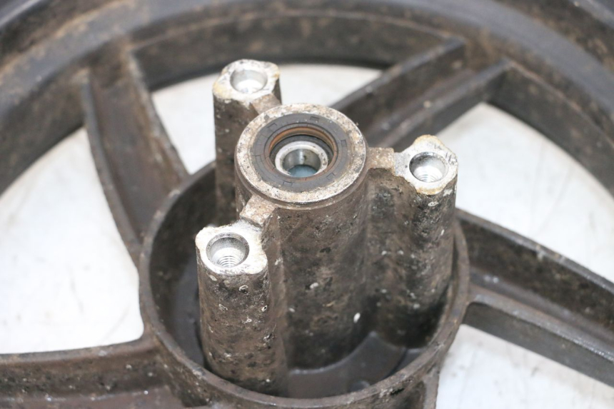 photo de LLANTA DELANTERA  SYM ORBIT 2 4T 50 (2008 - 2017) - Marcados y referencias originales