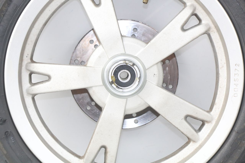 photo de LLANTA DELANTERA  PEUGEOT KISBEE 4T 50 (2010 - 2017)