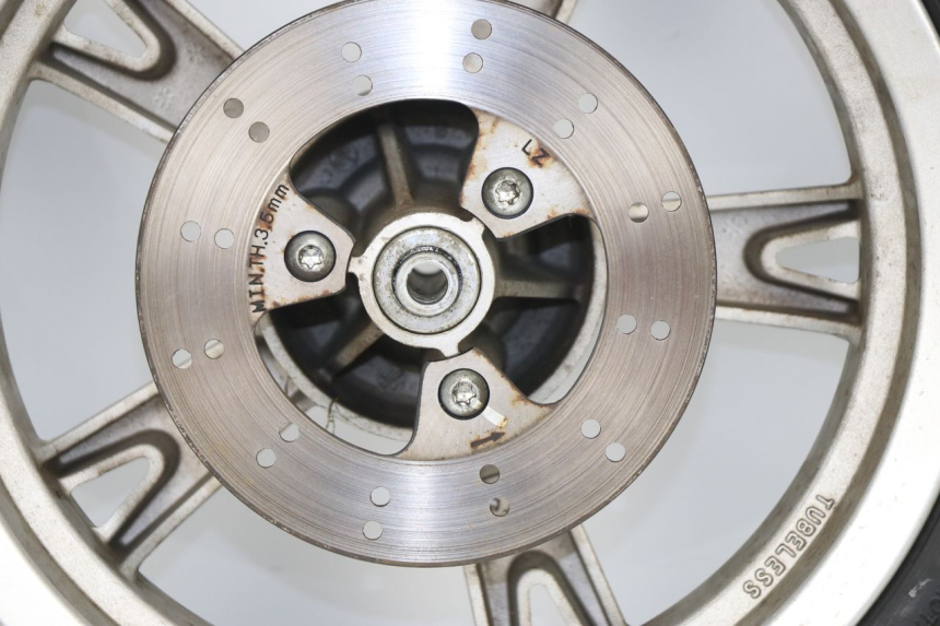 photo de LLANTA DELANTERA  PEUGEOT KISBEE 4T 50 (2010 - 2017)