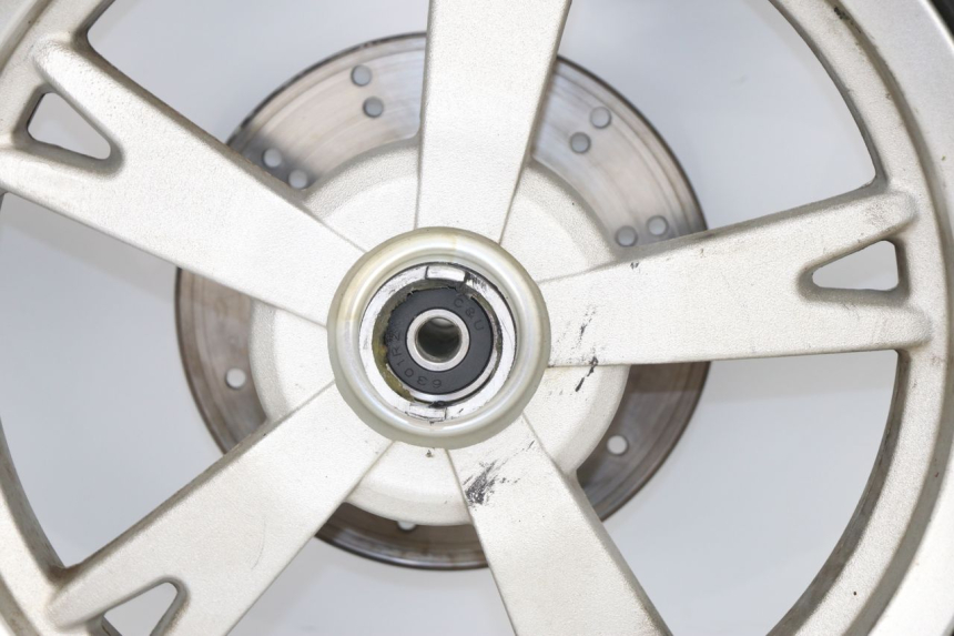 photo de LLANTA DELANTERA  PEUGEOT KISBEE 4T 50 (2010 - 2017)