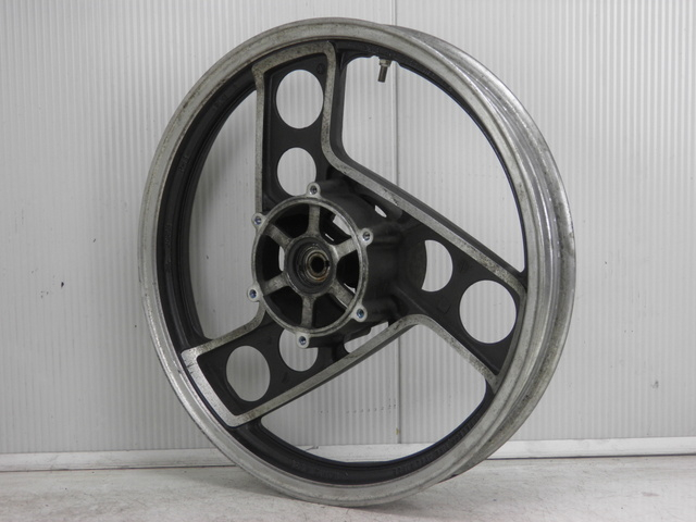 photo de LLANTA DELANTERA  YAMAHA XJ F 900 (1983 - 1994)