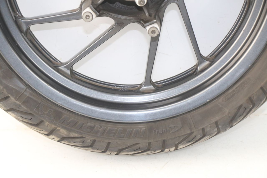 photo de LLANTA DELANTERA  YAMAHA YP X-MAX XMAX 400 (2014 - 2017)