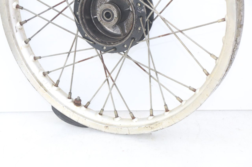 photo de LLANTA DELANTERA YAMAHA YZ 80 (1982 - 1983)