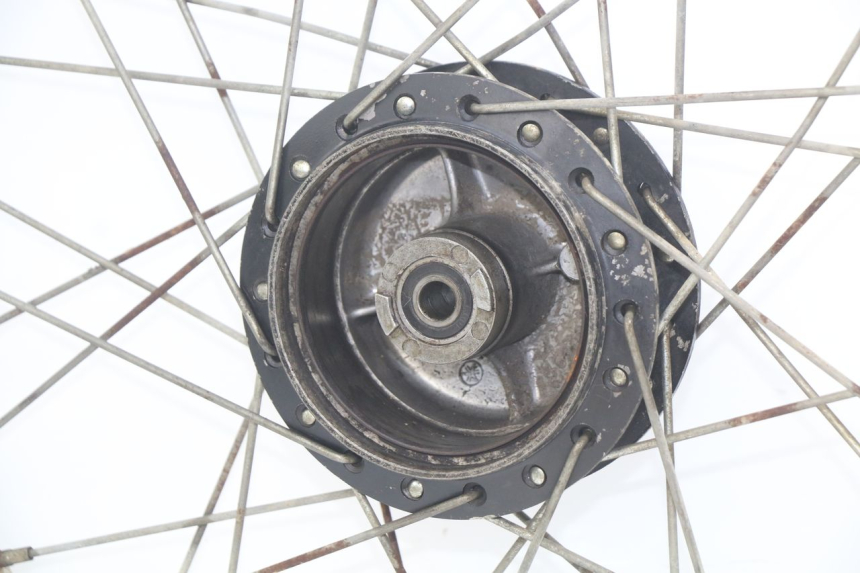 photo de LLANTA DELANTERA YAMAHA YZ 80 (1982 - 1983)