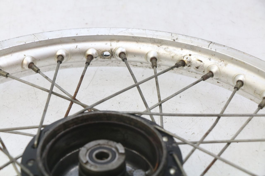 photo de LLANTA DELANTERA YAMAHA YZ 80 (1982 - 1983)