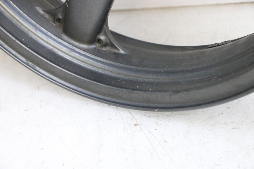 photo de LLANTA DELANTERA  KAWASAKI ZR 7 750 (1999 - 2001) - Enfoque en la estructura