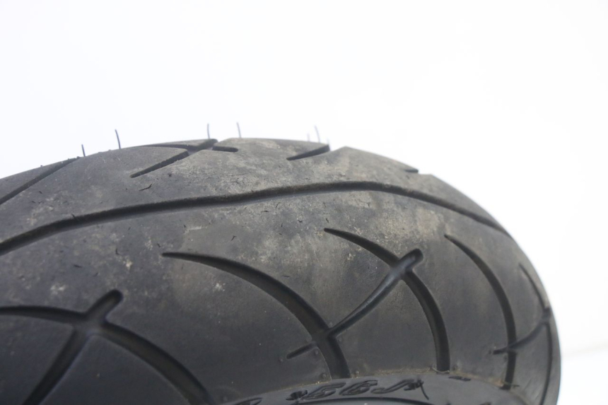 photo de LLANTA DELANTERA Y NEUMÁTICO KYMCO AGILITY 4T 50 (2018 - 2022) - Zoom sobre los componentes