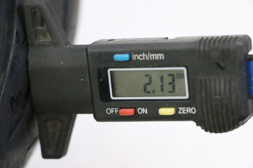 photo de LLANTA DELANTERA Y NEUMÁTICO HONDA FES S-WING SWING ABS 125 (2007 - 2015)