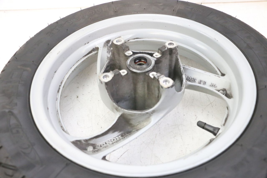 photo de LLANTA DELANTERA Y NEUMÁTICO HONDA FES S-WING SWING ABS 125 (2007 - 2015)