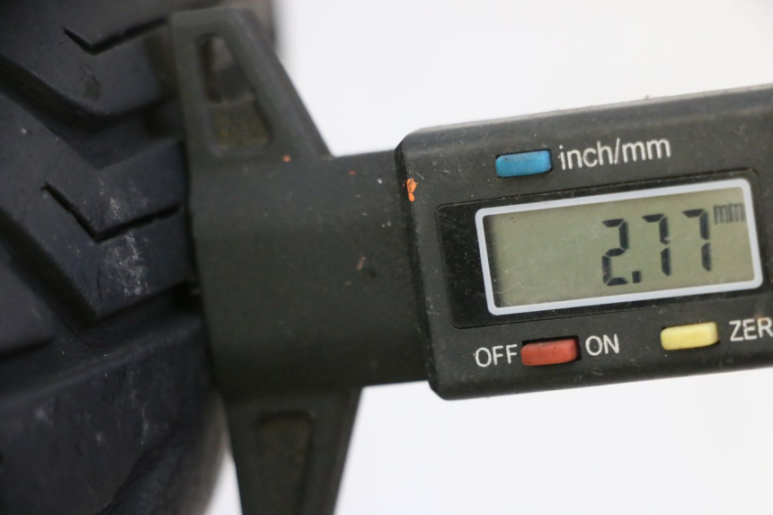 photo de LLANTA DELANTERA Y NEUMÁTICO HONDA FES S-WING SWING ABS 125 (2007 - 2015)