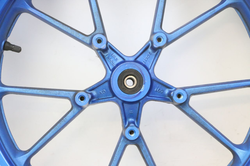 photo de LLANTA DELANTERA Y NEUMÁTICO STAHO FH 50 (2018 - 2019)