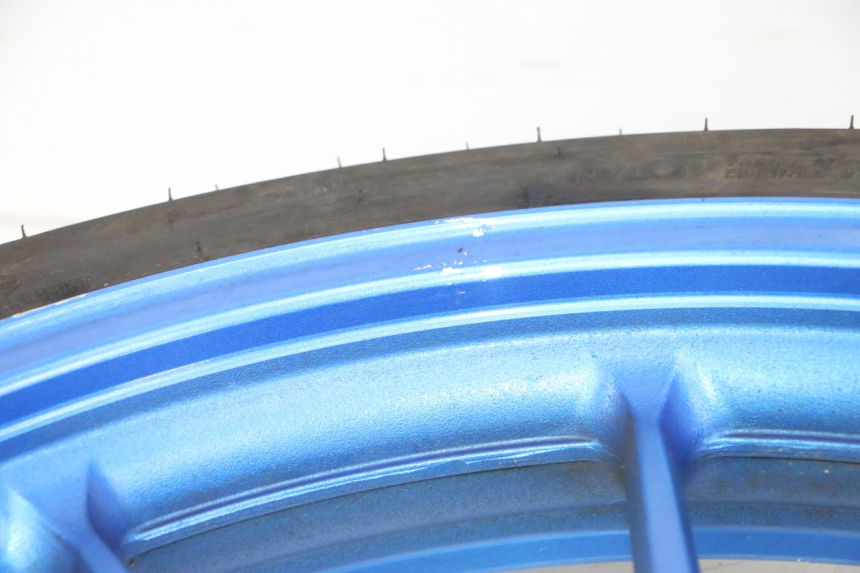 photo de LLANTA DELANTERA Y NEUMÁTICO STAHO FH 50 (2018 - 2019)