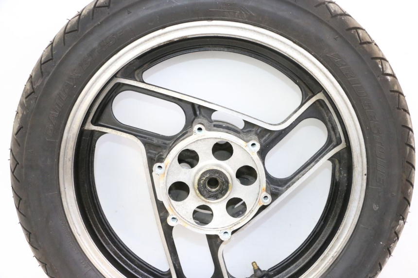 photo de LLANTA DELANTERA Y NEUMÁTICO YAMAHA FJ 36Y 1100 (1984 - 1985)