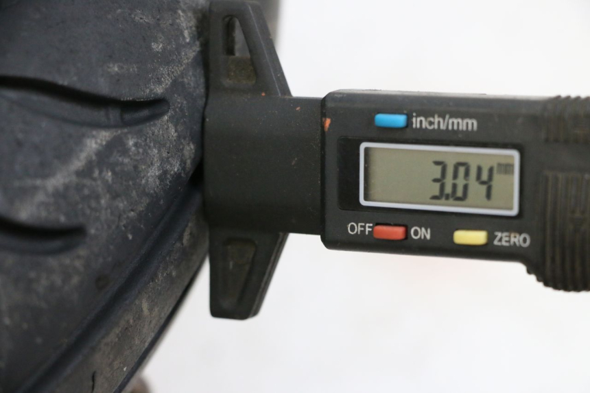 photo de LLANTA DELANTERA Y NEUMÁTICO MBK FLAME X 125 (2007 - 2016) - Detalle de la pieza