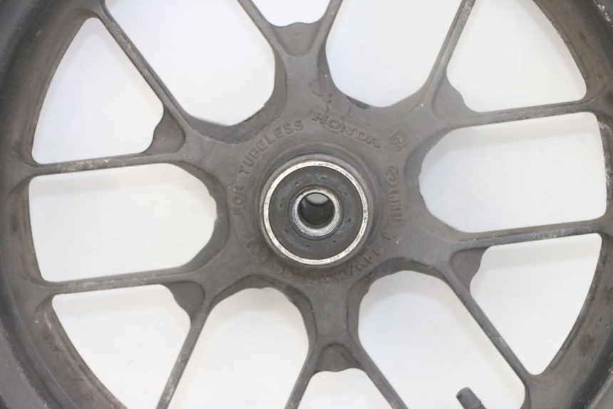 photo de LLANTA DELANTERA Y NEUMÁTICO HONDA FORZA ABS 300 (2013 - 2019)